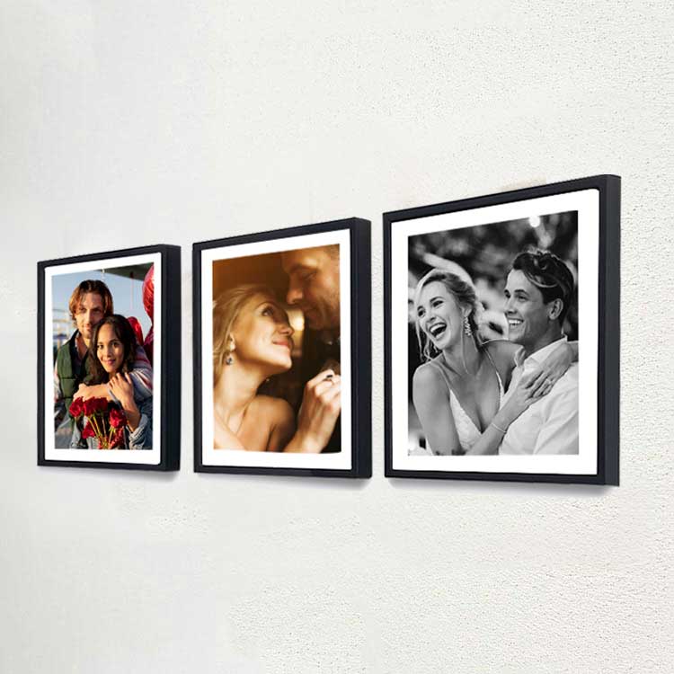 20x20 Yapışkanlı Sök-Tak Klasik Kare Fotoğraf Çerçevesi – 3’lü Set